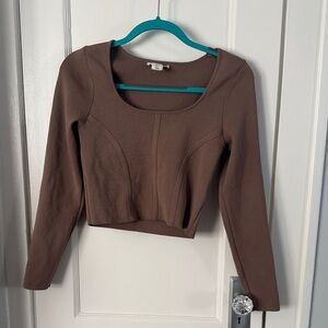 Structured Look - Stretchy Long Sleeve Crop Top